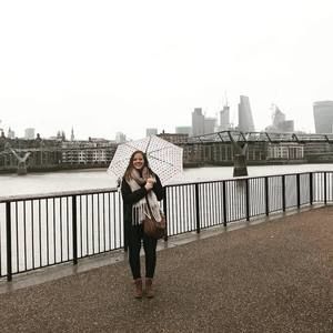 Meet your Posher, Kara